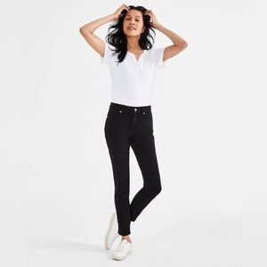 NWT Style & Co. Petite Women’s Curvy Skinny Mid Rise 8P